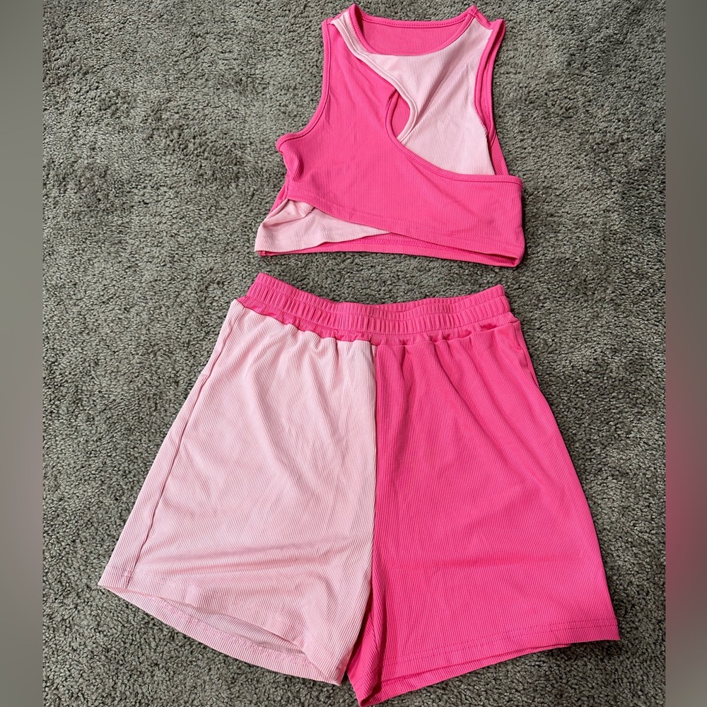 Pink lounge set